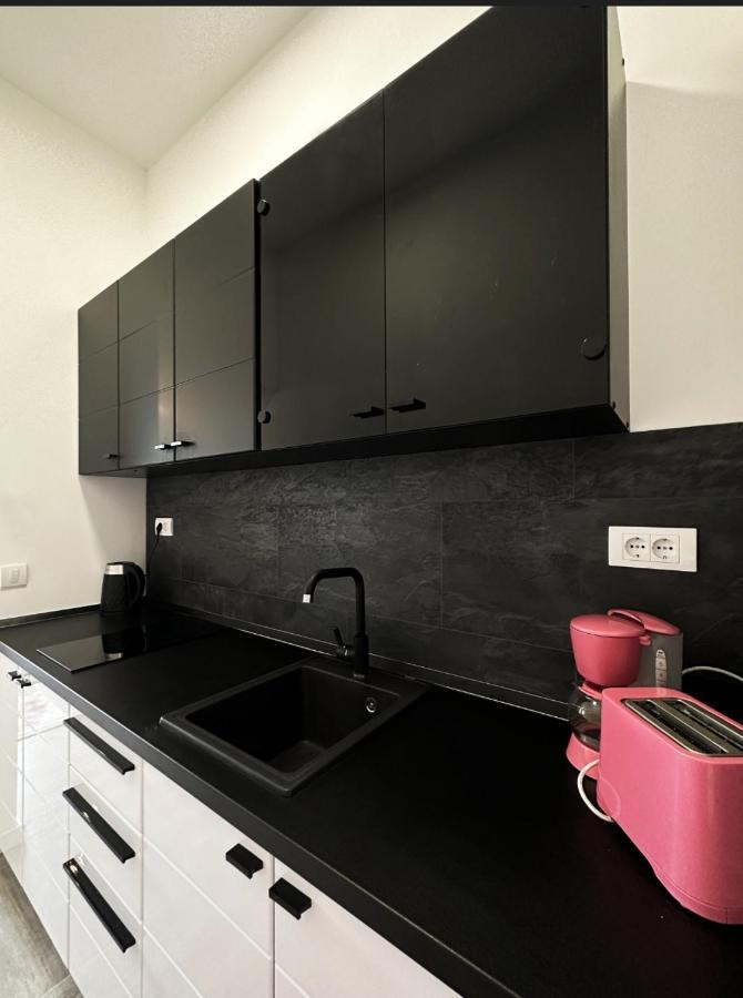 באר Studio Apartment, 5 Minutes To The Beach מראה חיצוני תמונה
